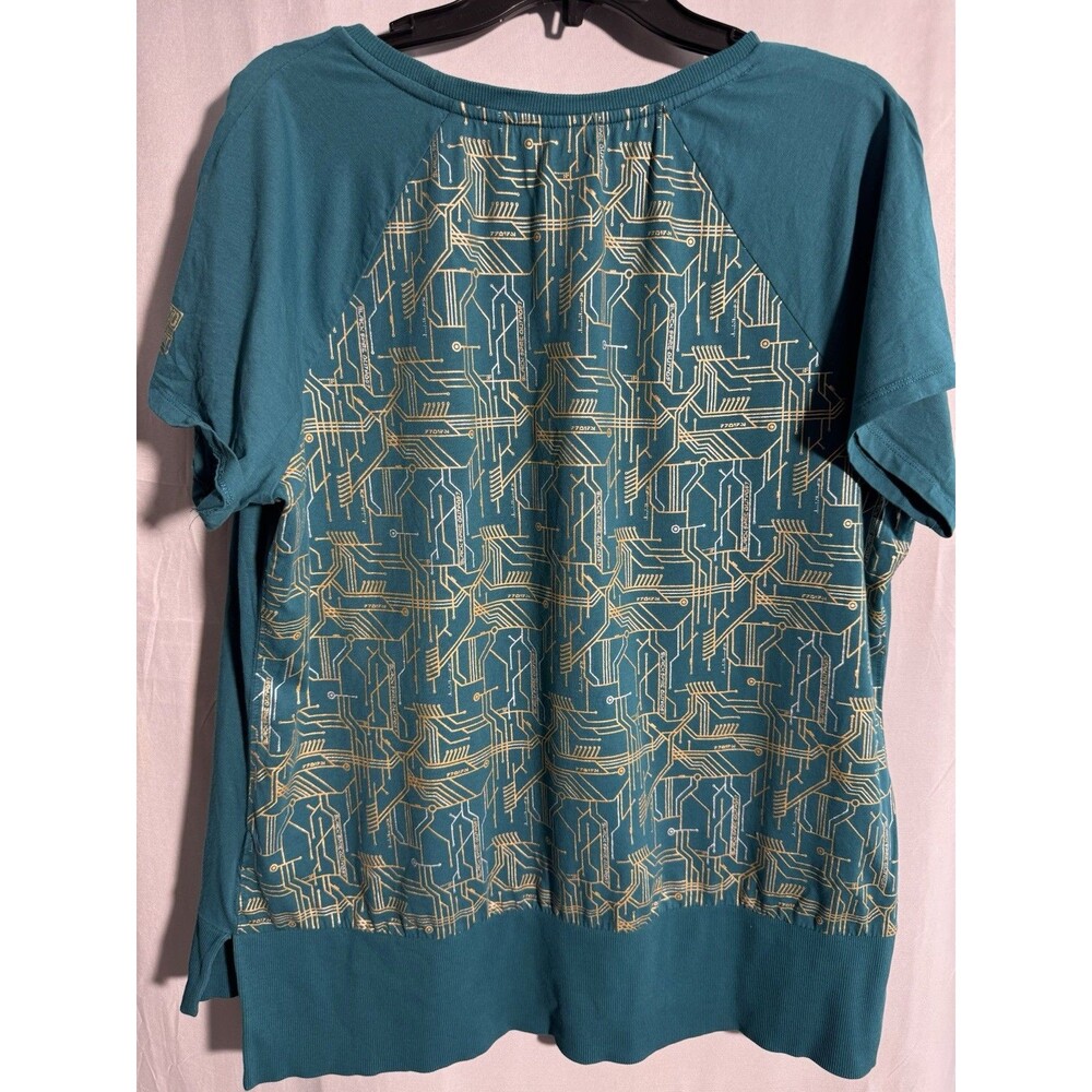 Star Wars R2D2 Graphic Tee Galaxy’s Edge Disney Parks Women’s 1X - Picture 2 of 8